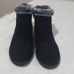 Basic edition boots